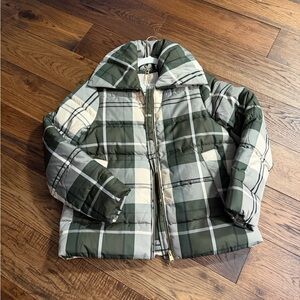Barbour Plaid Puffer Jacket NWT Size 4